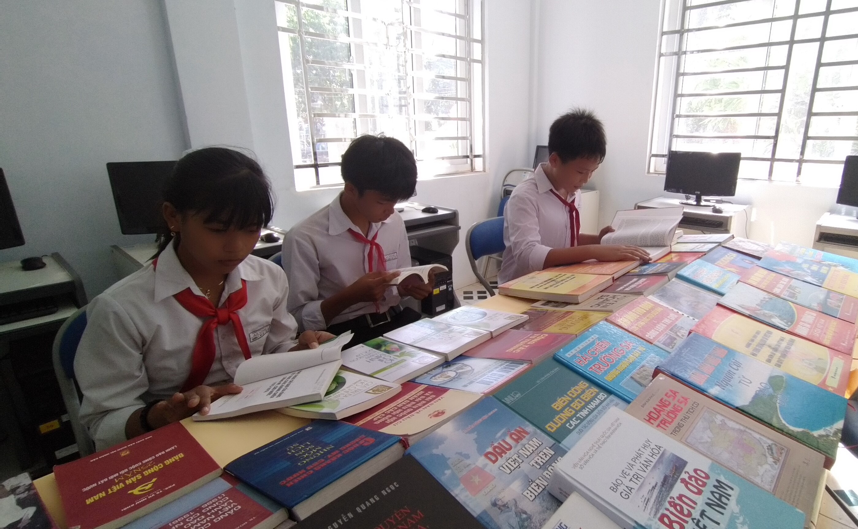 Lý Sơn phát triển văn hóa đọc trong cộng đồng