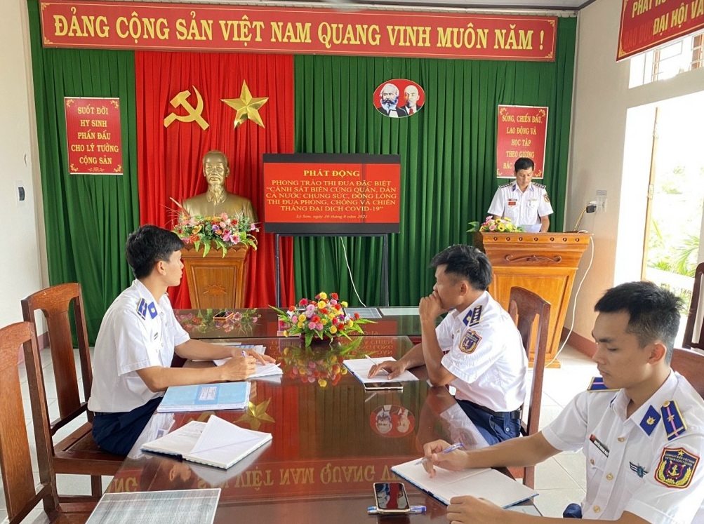 Trạm 2 Cảnh sát biển Lý Sơn hưởng ứng Phong trào thi đua đặc biệt trong phòng, chống đại dịch Covid-19