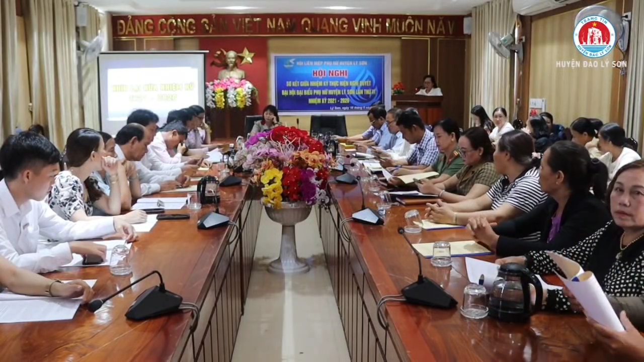Hội LHPN huyện Lý Sơn tổ chức Hội nghị Sơ kết giữa nhiệm kỳ thực hiện Nghị quyết Đại hội Đại biểu phụ nữ huyện Lý Sơn lần thứ VI