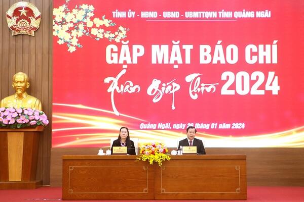 Tỉnh ủy - HĐND - UBND - UBMTTQ Việt Nam tỉnh gặp mặt Báo chí Xuân Giáp Thìn 2024