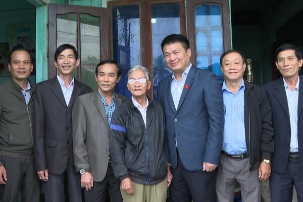 Phó Bí thư Thường trực Tỉnh ủy Đặng Ngọc Huy thăm, chúc Tết các gia đình chính sách và cơ sở tôn giáo