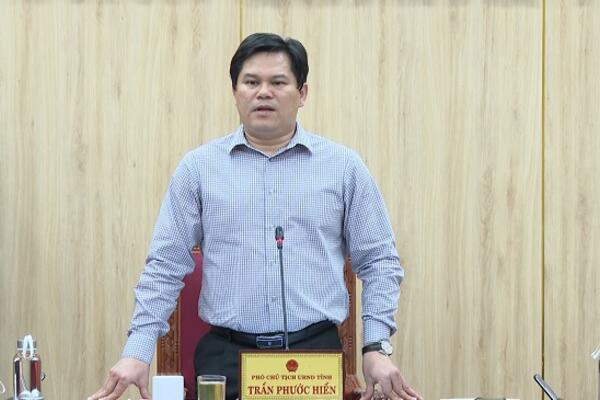 Phó Chủ tịch UBND tỉnh Trần Phước Hiền họp giải quyết vướng mắc cho doanh nghiệp