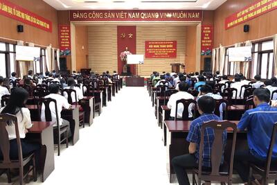 Lãnh đạo huyện tham gia Hội nghị trực tuyến toàn quốc do Học viện Chính trị quốc gia Hồ Chí Minh tổ chức tập huấn về Tổ chức và hoạt động của tổ chức Đảng, Chính quyền, Mặt trận tổ quốc, các đoàn thể chính trị ở cấp xã (mới)