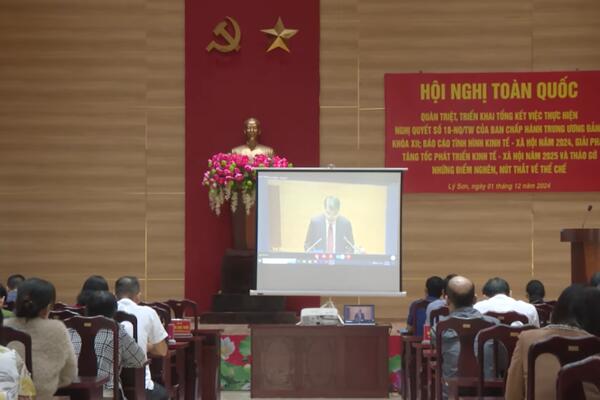 Hội nghị toàn quốc quán triệt, triển khai tổng kết thực hiện Nghị quyết số 18-NQ/TW