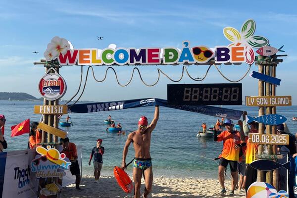 Giải bơi vượt biển Lý Sơn Cross Island 2025