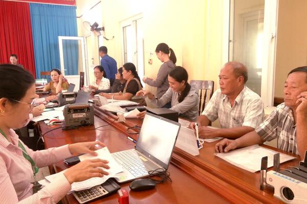 Tin nổi bật
